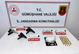 Gümüşhane'de Uyuşturucu ve Silaha El Konuldu