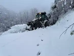 Doğu Karadeniz'de Yollar Kapandı! 715 Köy Yalıtıldı