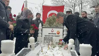 Şehit Öğretmen Anıldı