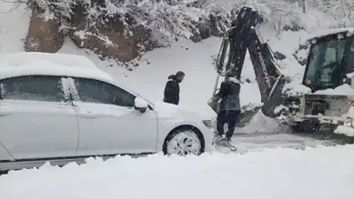 Doğu Karadeniz'de Kar Fırtınasında Mahsur Kalanlar Kurtarıldı