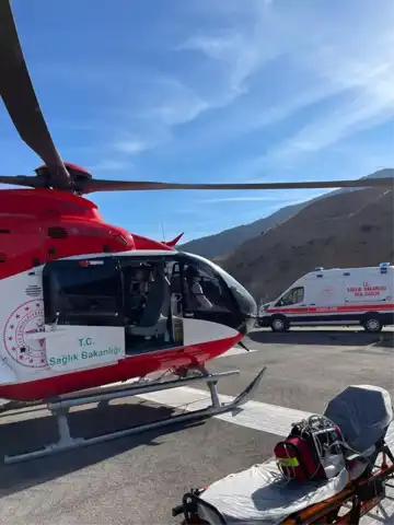 Kalp Hastası Helikopterle Şehre Sevk Edildi